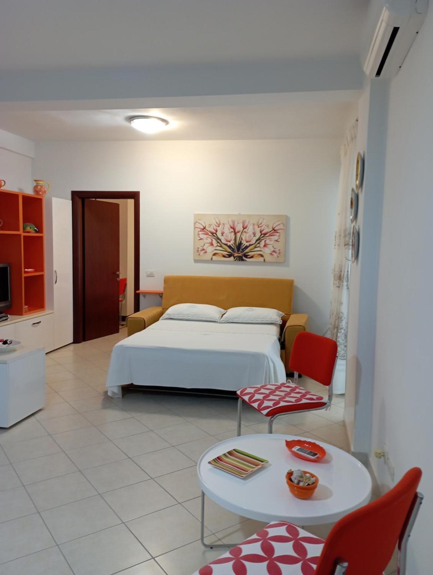 Apartment Alma Sarandë エクステリア 写真