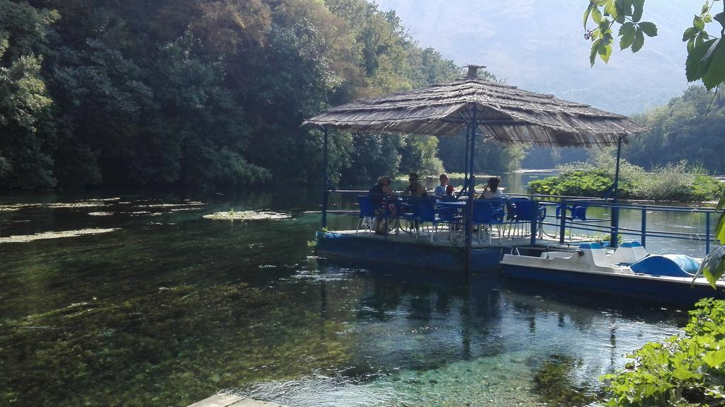 Apartment Alma Sarandë エクステリア 写真