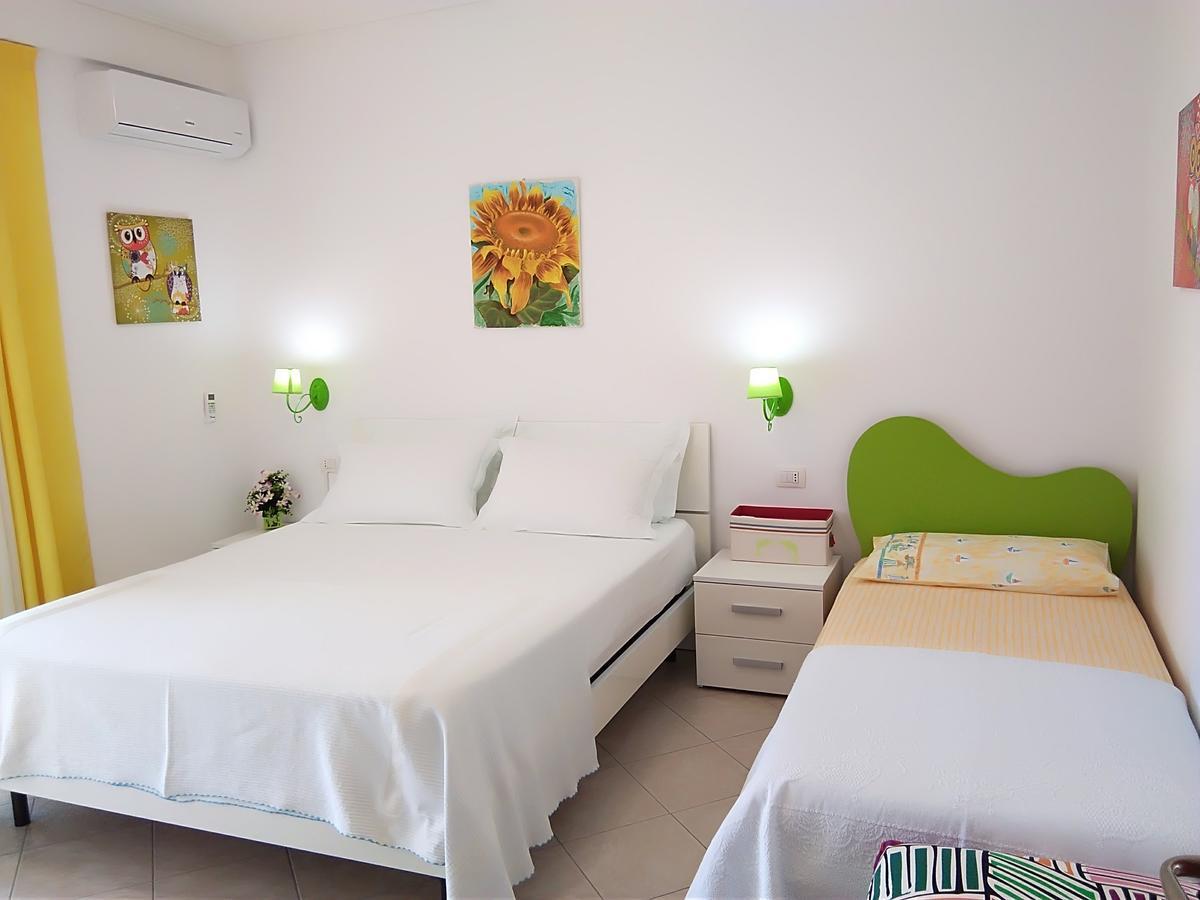 Apartment Alma Sarandë エクステリア 写真